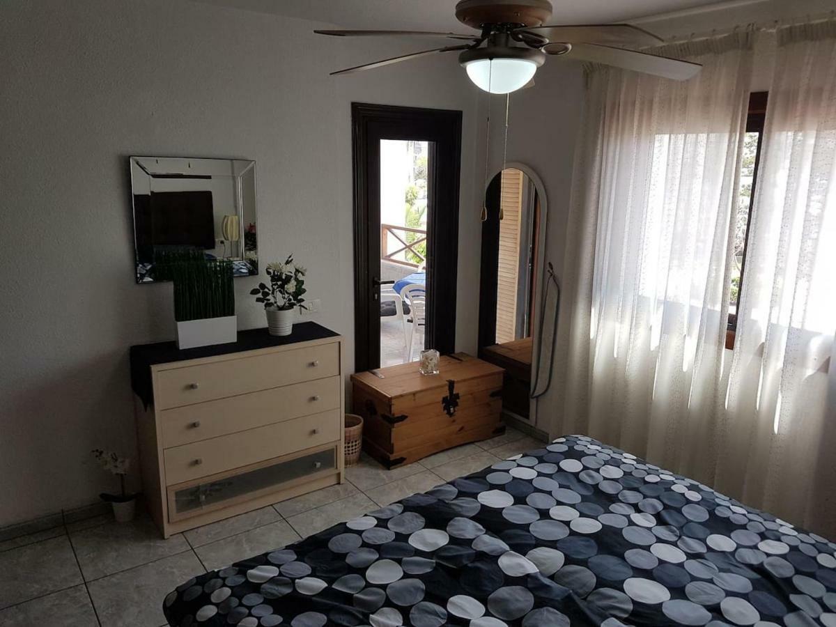 San Marino With Heated Pool, Only 450 Meters To The Beach, Wifi Арона Екстериор снимка
