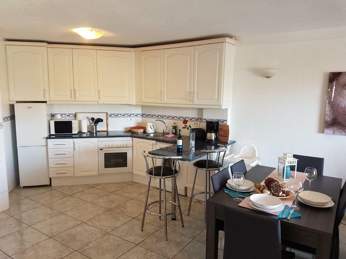 San Marino With Heated Pool, Only 450 Meters To The Beach, Wifi Арона Екстериор снимка