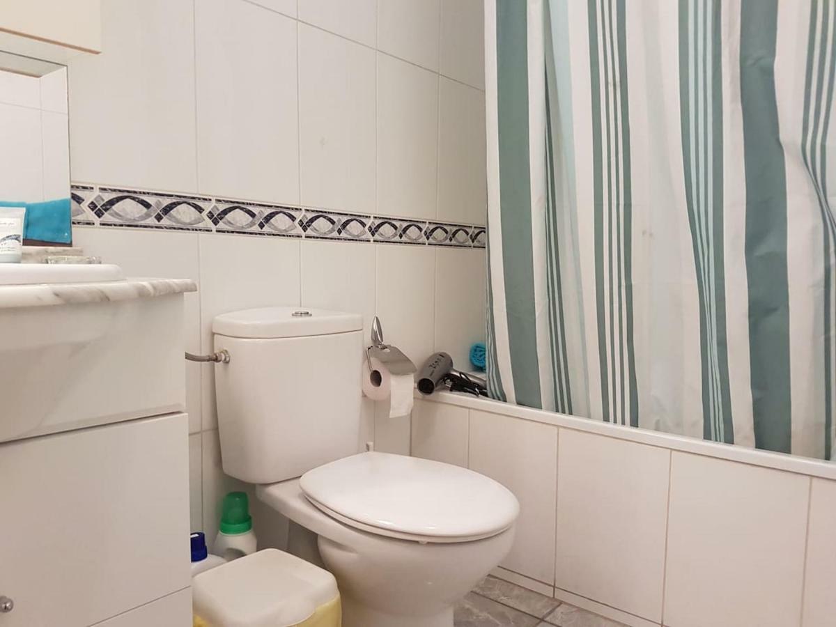 San Marino With Heated Pool, Only 450 Meters To The Beach, Wifi Арона Екстериор снимка
